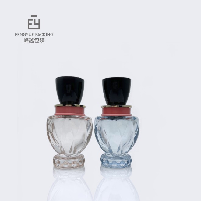 Tall Glass Perfume Bottle in Small Shape and Custom Color 30ml