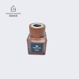 50ml 100ml 150ml square Diffuser Glass Perfume Diffuser Bottle with Wooden Cap