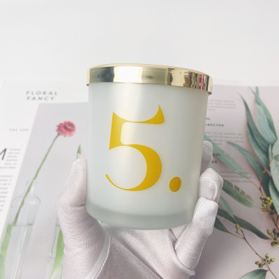 Luxury Frosted Iridescent Matte White Glass Candle Jars Container With Metal Gold Silver Lid Bamboo Wood Cork Lid 8oz 10oz 16oz