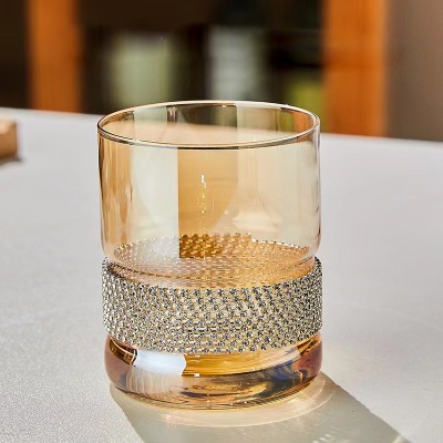 Luxury Crystal Cylinder Candle Jar Diamond Iridescent Glass for Home Decoration Popular Easter Style