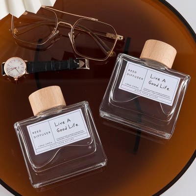 100ML 150ML Square Clear Luxury Reed Difuser Bottle With Customization Box Wooden Caps