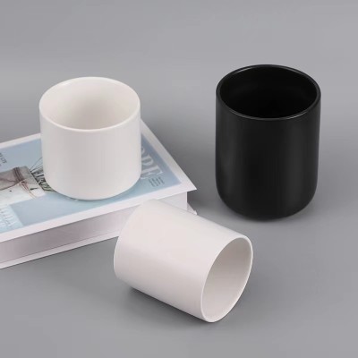 Custom Luxury Matte Black and White Ceramic Candle Jars with Lid for Christmas Decor and Wedding Candles