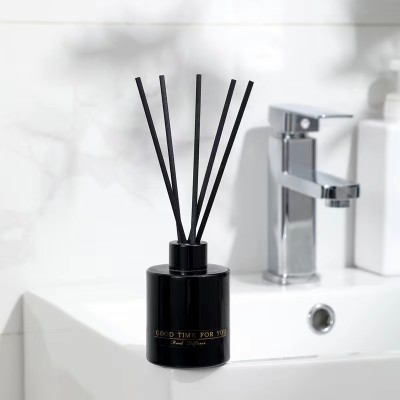 150ML Glossy Black White Luxury Glass Reed Diffuser Bottle Luxury Empty Glass Stick Bottle for Aroma Oil Diffuser