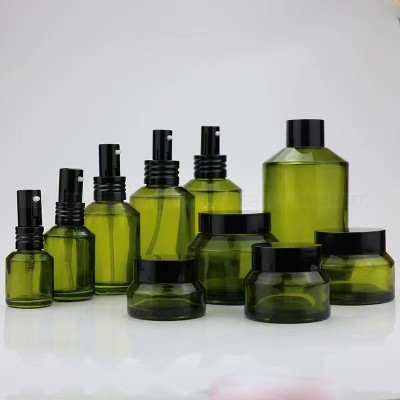 Customization Mist Sprayer Glass Bottle Cosmetics Packaging Container Reed Diffuser Bottle for Room Spray