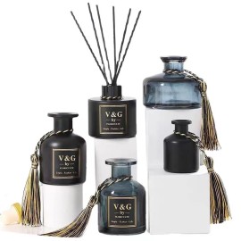 Empty Smokeless 50ML 100ML 150ML 200ML 250ML  Round Black Glass Aromatherapy Reed Diffuser Fragrance Glass Bottle with Stopper
