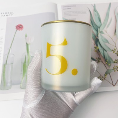 Luxury Frosted Iridescent Matte White Glass Candle Jars Container With Metal Gold Silver Lid Bamboo Wood Cork Lid 8oz 10oz 16oz