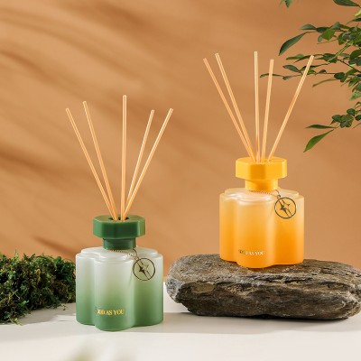 2024 Aromatherapy Household Non-fire Essential Oil Bedroom Ornaments Indoor Toilet Deodorant Fragrance Rattan Hotel Lasting Frag