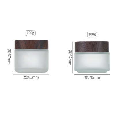 Wholesale Cosmetics Water Emulsion Essence Face Cream Spray Facial Cleanser Glass Bottle Sunscreen Container With Wooden Cover