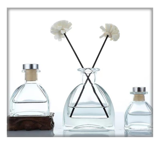 Wholesale Glass Aroma Bottles, Transparent Vases, Home Diffusers, Yurts, Flameless , Rattan Perfume