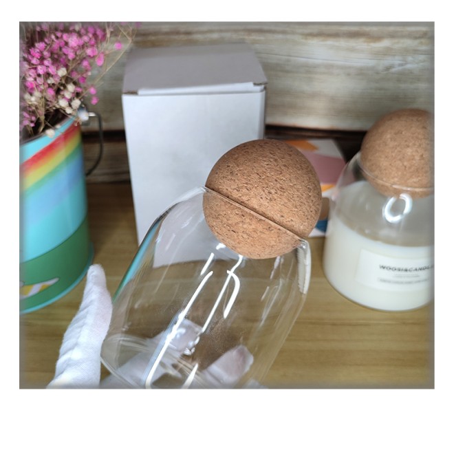 Classic Candle Vessel Jars Luxury Heat Resistant Borosilicate 500ML Glass Jar With Wooden Round Cork Ball Lids