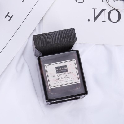 in stock High-end Wooden Cover Square Glass Aroma Bottle Home Bedroom Ornaments Car-mounted Hotel Without Fire
