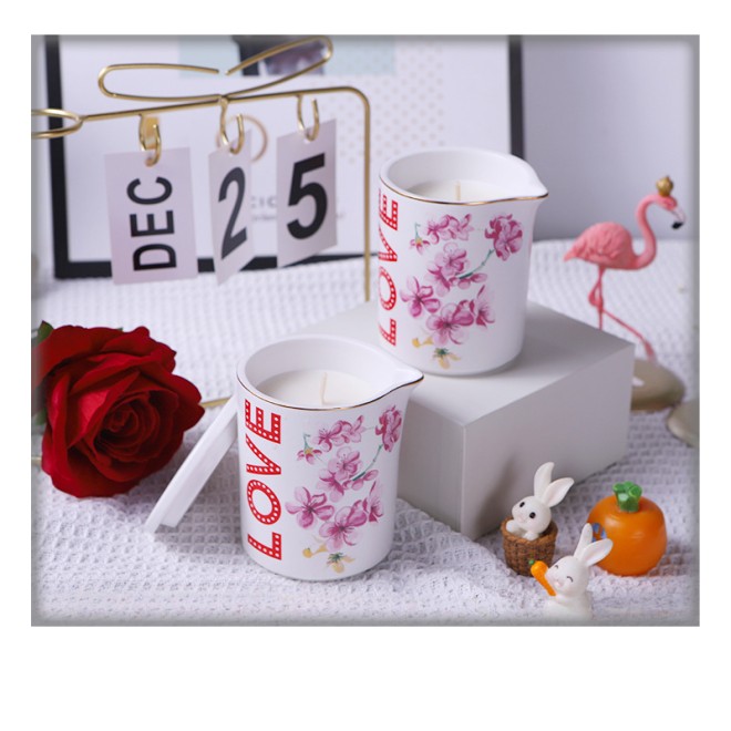 Wholesale Scented Candles for Indoor Use, Home Incense Ornaments, LOVE Romantic Mood, Soy Wax, Smokeless