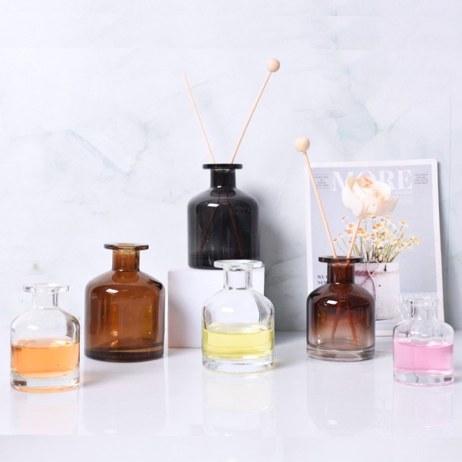 Hot Sales Wholesale Aroma Packaging Empty Luxury Gradient Color 100ml 150ml Glass Reed Diffuser Bottle