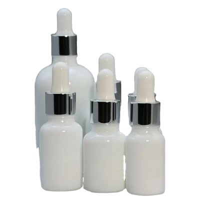 Wholesale 30ml Round Glass Essential Oil Skincare Porcelain White Perfume Bottle with Dropper