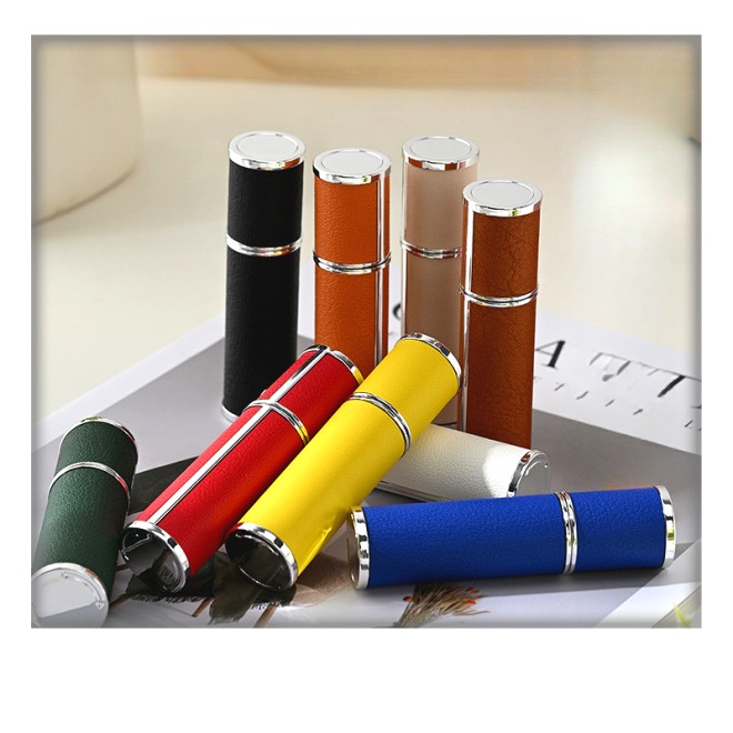 5ml Perfume Portioning Bottles, Leather High-end Cosmetic Spray Empty , Glass Inner Liner Portable
