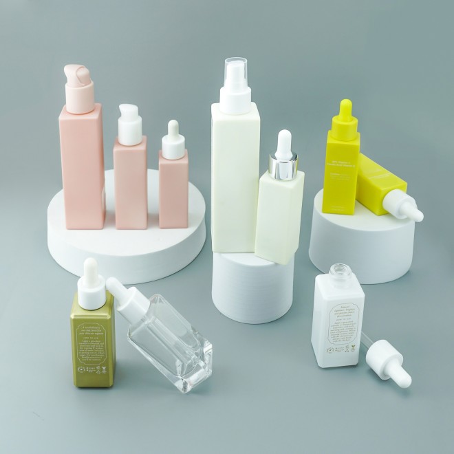 Hot Sale 30ml 50 100 120 square Glass Bottle with Droppers and Pumps Wholesale