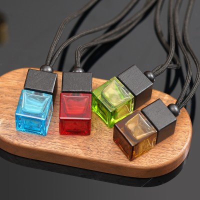 5ml 8ml 10ml 12ml 15ml 17ml Diffuser Car air Freshener Hanging Perfume Bottle Glass Aromatherapy Fragrance Essential Oil Pendant