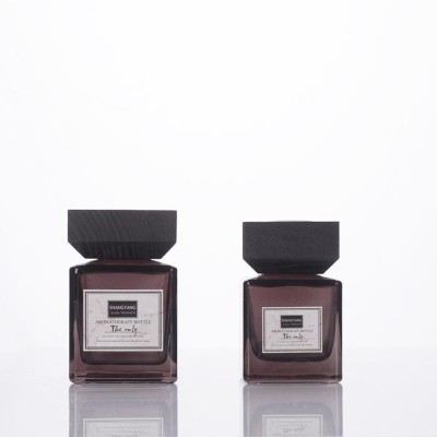 in stock High-end Wooden Cover Square Glass Aroma Bottle Home Bedroom Ornaments Car-mounted Hotel Without Fire