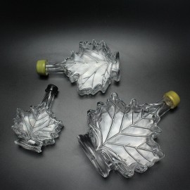 Latest Leaf Shape Engraving Liquor Bottle Long Neck Rum Vodka Whiskey Glass Bottle