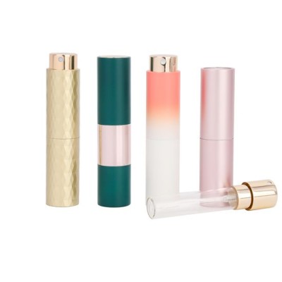 Factory Directly Supplier Color DIY Cosmetic Container Wholesale Lipstick Private Label